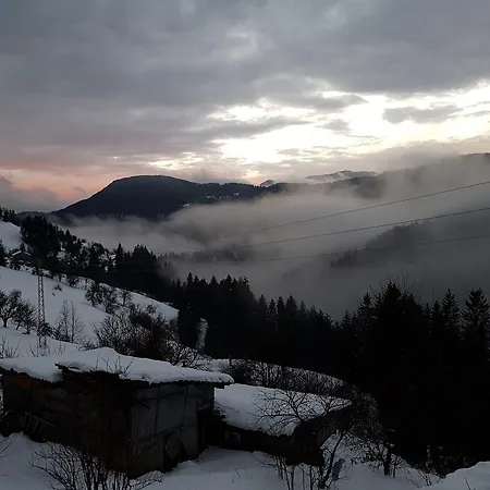 Alba Momchilovtsi (Smolyan)